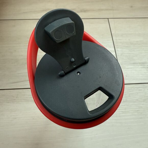 Vitamix Travel Tumbler 20oz Cup Red / Gray Flip Top To Go BPA Free - Picture 5 of 6